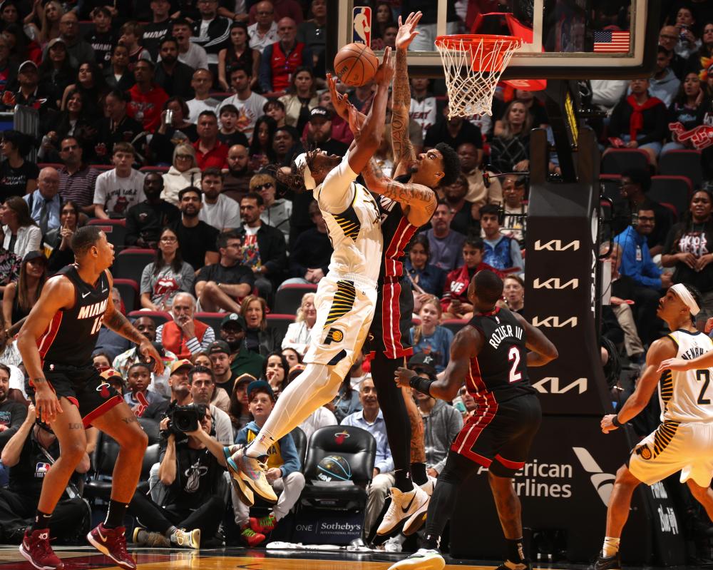 在世界游泳 在世界游泳